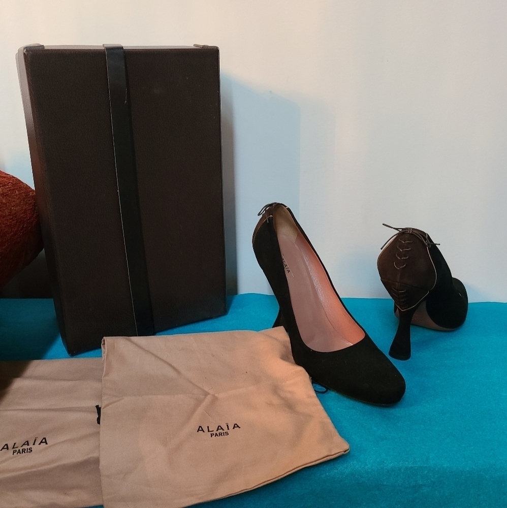 Alaia Heels